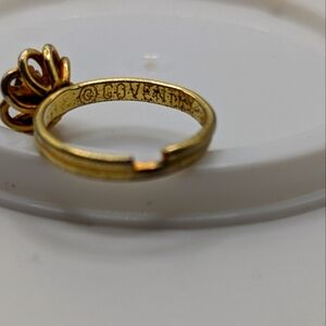 Vintage gold tone Sarah Coventry ring